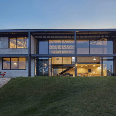 CÔNG TRÌNH THƯƠNG MẠI TỪ NHÀ THÉP – GIẢI PHÁP HIỆN ĐẠI, BỀN VỮNG, TIẾT KIỆM